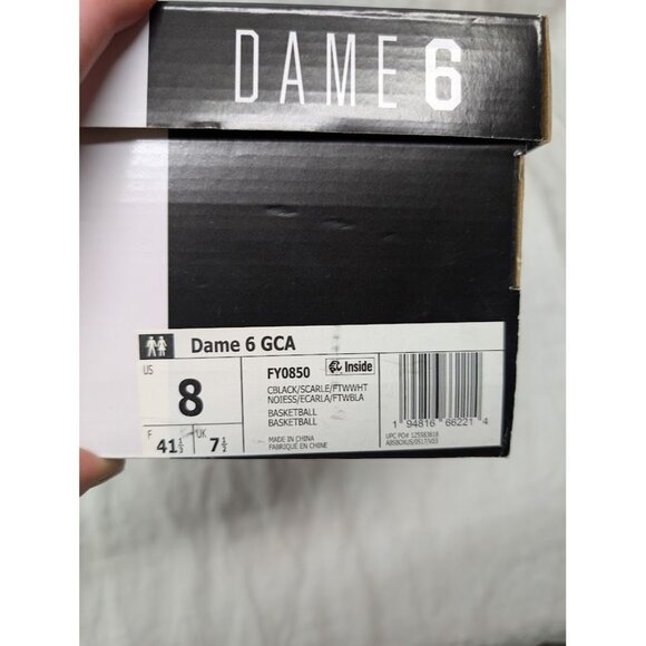 Adidas Dame 6 GCA men's size 8 black, scarlet, white two tone basketball shoes - Picture 15 of 15